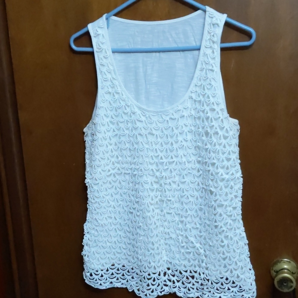 White tank